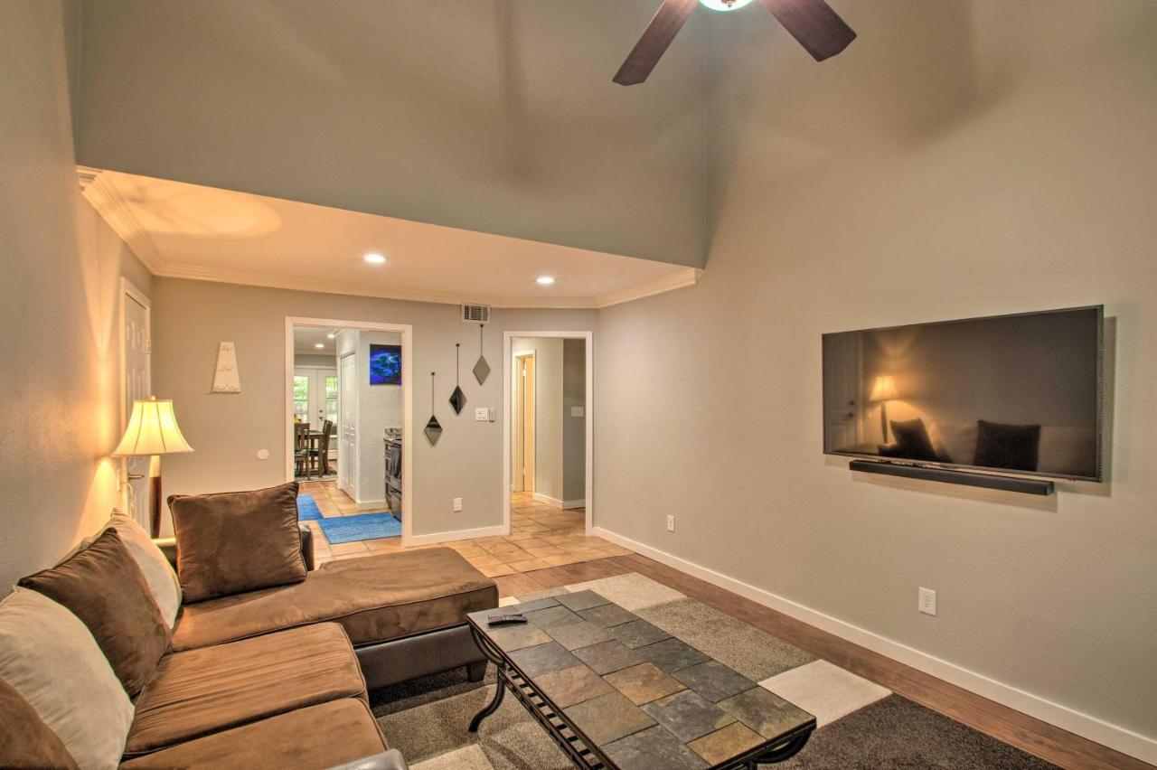 2-Story Pensacola Home With Game Room And Private Yard Екстериор снимка