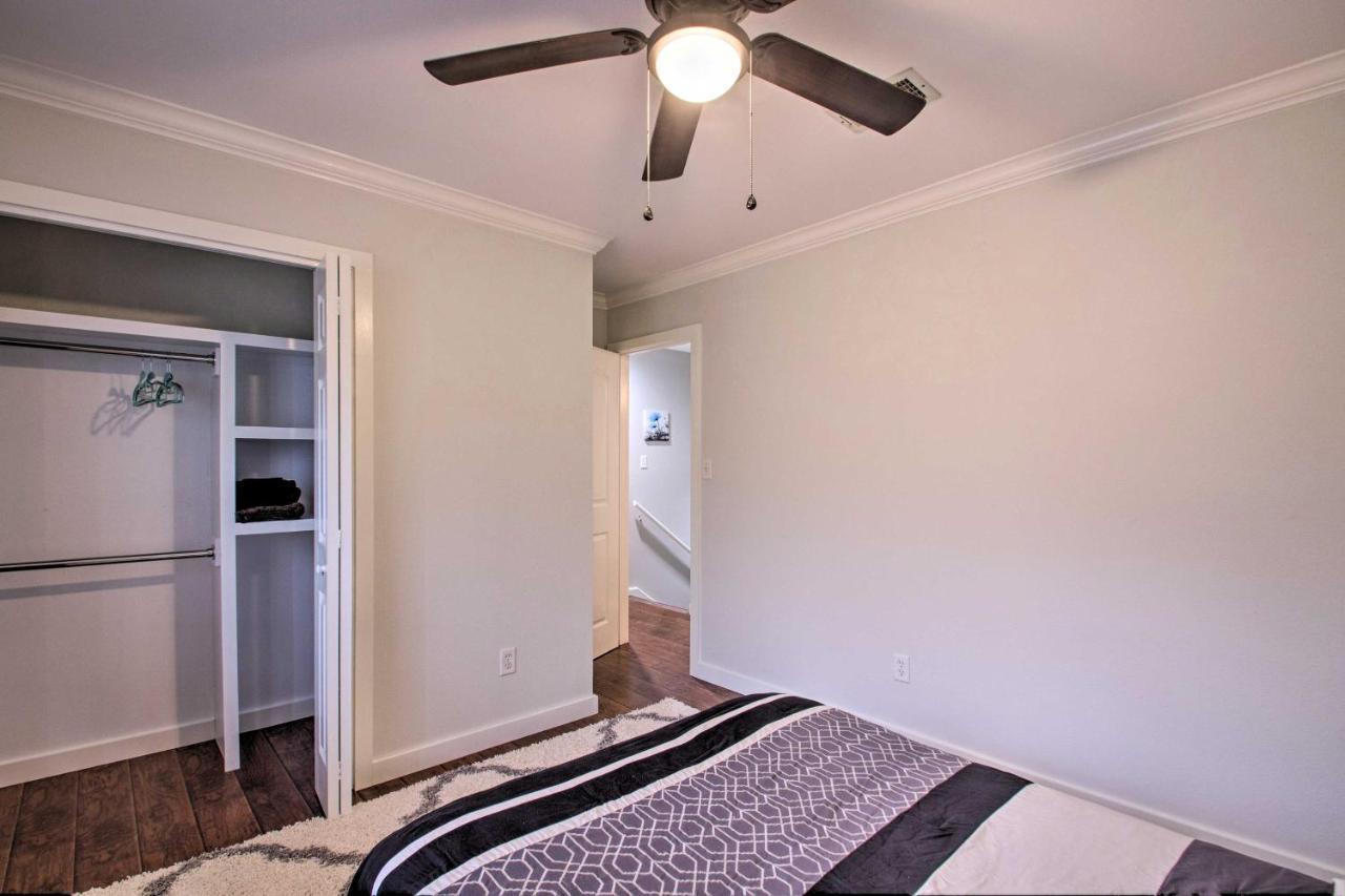 2-Story Pensacola Home With Game Room And Private Yard Екстериор снимка